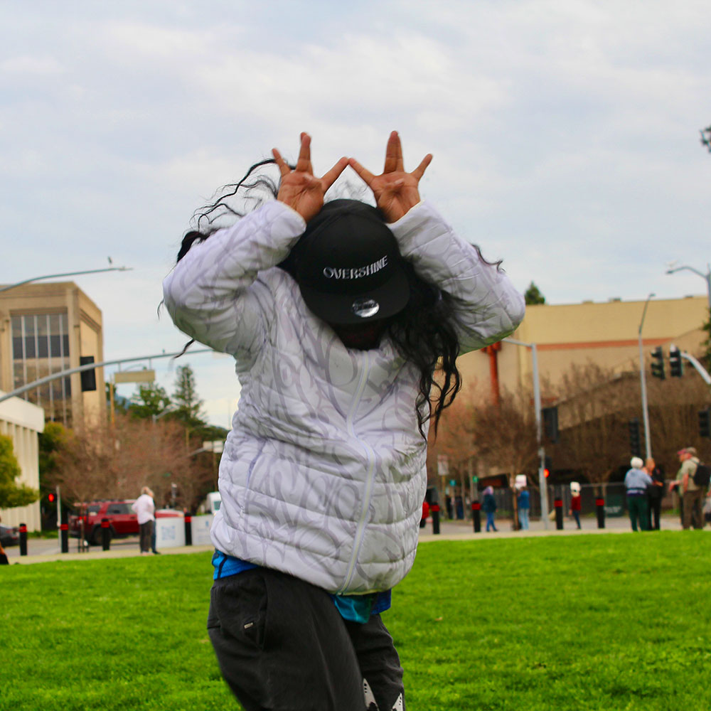 BAY CONNECT PUFFER JACKET (White over White) - 001